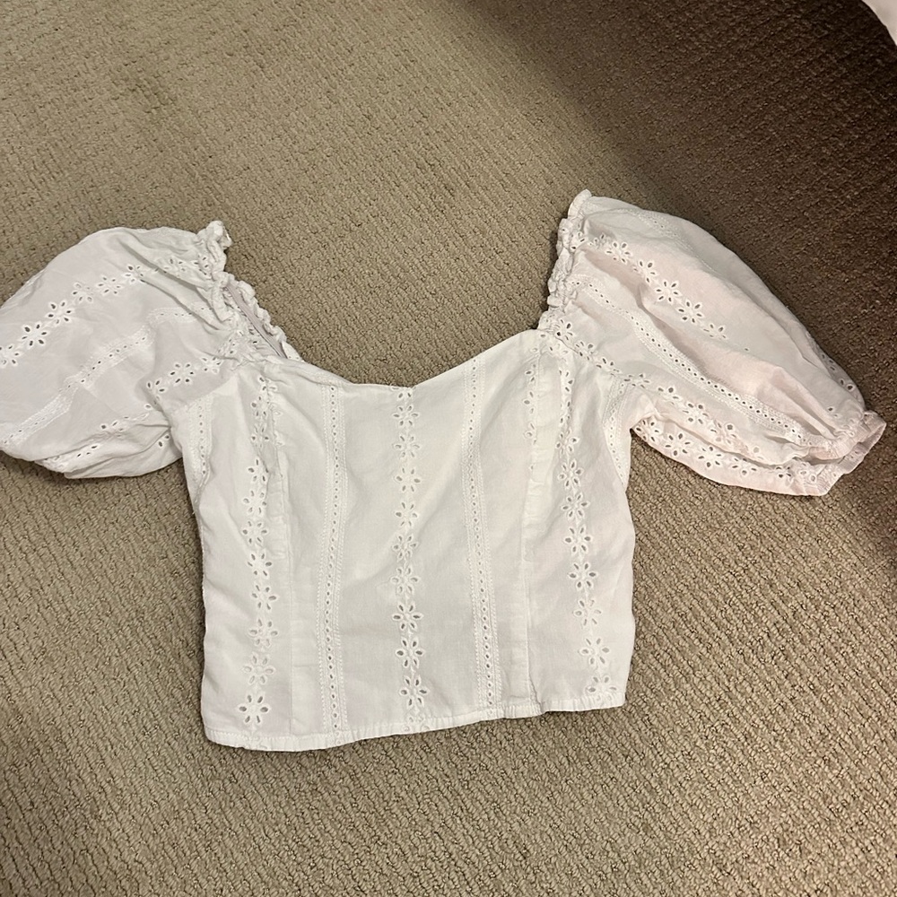 Wild Fable White Eyelet Puff Sleeve Blouse